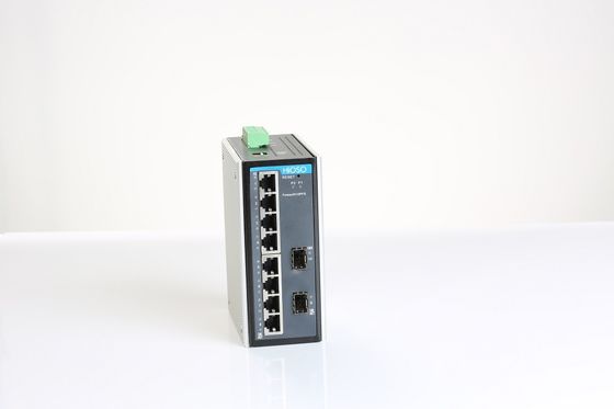 2 1000M SFP 8 10/100/1000M Schienen-Ethernet-Schalter Lärm-RJ45 industriell